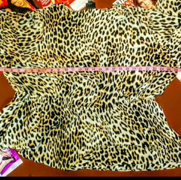 Worthington Top Size 2X Smock Animal Print NWT - Picture 8 of 9